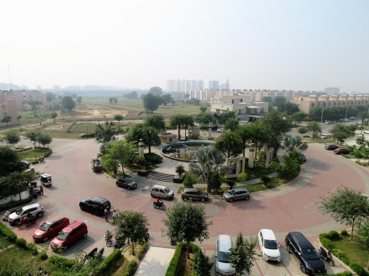 Vrindavan Inn Dış mekan fotoğraf
